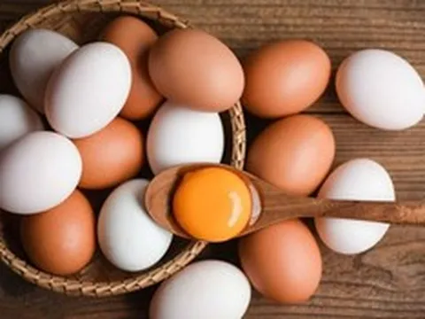 Ăn 30 quả trứng mỗi ngày suốt 1 tháng, người đàn ông nhận cái kết "không ai ngờ"