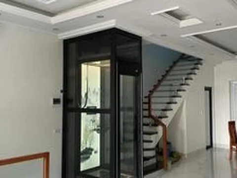 Vì sao ngày càng nhiều gia đình lắp thang máy trong nhà?