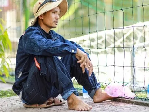 Tranh luận về tuổi 40 đang lo ‘cơm áo gạo tiền’, sao đã nghĩ đến ‘chuẩn bị tuổi già’?