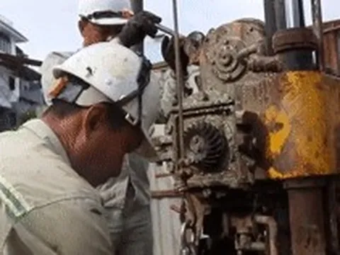 TPHCM mở 276 mũi khoan khảo sát metro nối Tân Sơn Nhất qua 13 phường