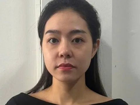 Vụ nhập túi xách giả Dior, Chanel từ Hà Nội bán kiếm lời: Nữ chủ mưu ra đầu thú