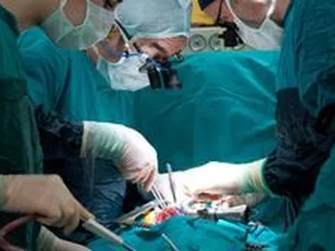 Đi nội soi quên tắt ghi âm, phát hiện bị bác sĩ nói xấu, bệnh nhân được bồi thường 11 tỷ đồng sau đó