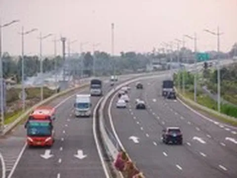 Mua PC1 ở vùng giá thấp, ‘ông lớn’ hạ tầng tại TP.HCM tạm lãi hơn 113 tỉ đồng