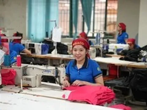 Dệt may lo thuế quan mới làm chuyển dịch đơn hàng, chuỗi cung ứng