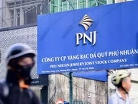 PNJ báo lỗ 283 tỉ đồng do áp lực kim cương, hé lộ số tiền mặt còn ở ngân hàng