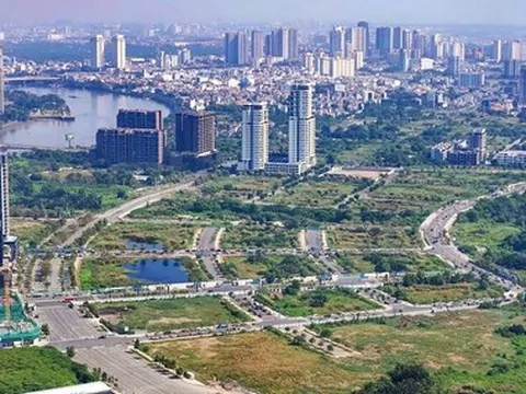 Nắm hơn 8 tỉ USD 'tiền cọc', các doanh nghiệp bất động sản có gặp áp lực?