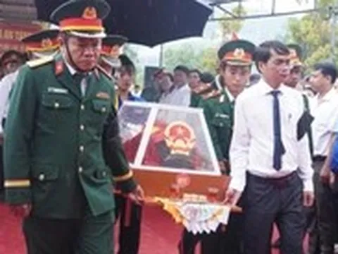 Đà Nẵng tổ chức lễ truy điệu, an táng 4 hài cốt liệt sĩ vừa được tìm thấy tại hang Đá Sập