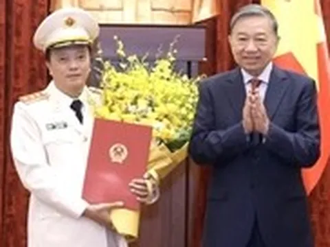 Thứ trưởng Bộ Công an Đặng Hồng Đức được thăng hàm Thượng tướng