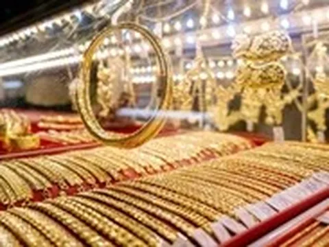 Giá vàng giảm sâu do căng thẳng Trung Đông gia tăng