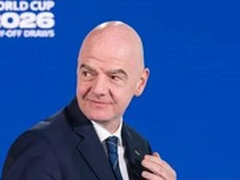 Liên đoàn Bóng đá châu Âu đe dọa Chủ tịch FIFA Infantino: Từ chức hoặc bị bỏ phiếu bất tín nhiệm