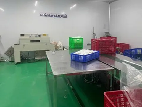 Truy tố bà chủ sản xuất, buôn bán hơn 10.000 hũ kem trộn gắn mác hàng ngoại
