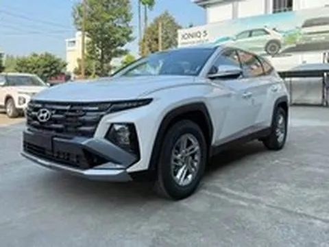 Tin tức giá xe: Loạt xe Hyundai giảm phí lăn bánh hàng trăm triệu đồng
