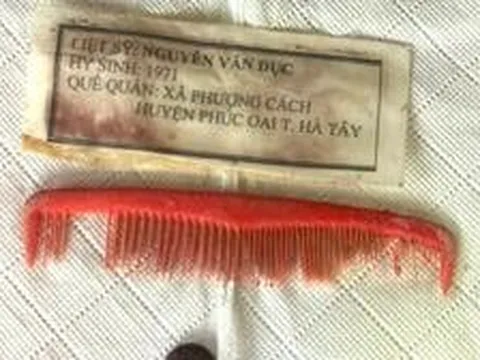 Khai quật mộ liệt sĩ, thấy mẩu giấy ghi 'Nguyễn Văn Dục, Hà Tây'