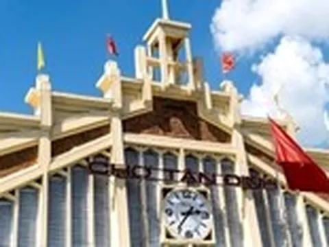 Trăm năm chợ Tân Định: Bao nhiêu cuộc đời đi qua nơi này