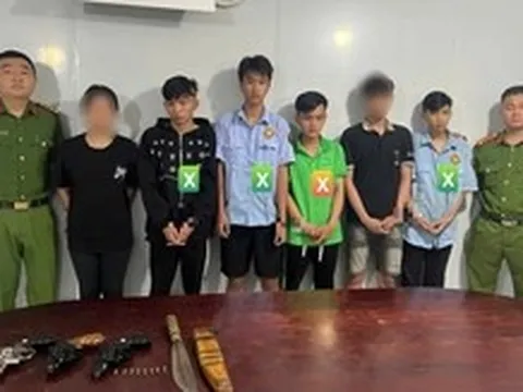 Bắt khẩn cấp nhóm thanh thiếu niên mang súng, dao đi giải quyết mâu thuẫn ở TP.HCM