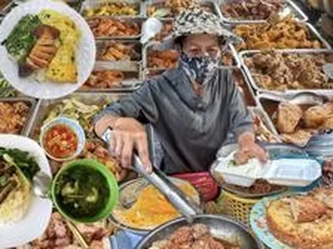 Vì sao gọi là “cơm bụi”?