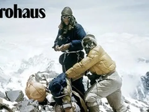 Người đàn ông đầu tiên trên thế giới chinh phục đỉnh Everest vốn không biết chữ