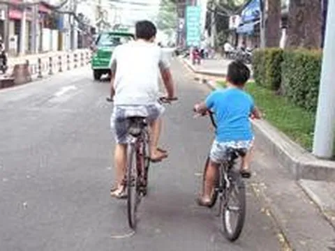 Trẻ có 4 biểu hiện này, phần lớn không phải "hiếu động", mà là đã bị "chiều hư", tốt nhất nên uốn nắn trước 6 tuổi