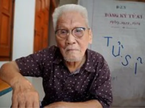 Toàn bộ thông tin liệt sĩ ở Bệnh xá B23 trong cuốn sổ mà y sĩ 96 tuổi giữ gìn từ năm 1968
