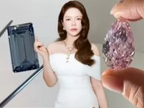 2 viên kim cương gần 1500 tỷ của Lý Nhã Kỳ