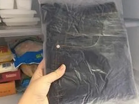 Nhiều người cho quần jeans vào ngăn đá tủ lạnh hóa ra vì 2 lợi ích này