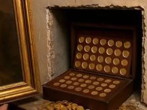 Phát hiện số vàng trị giá hơn 90 tỷ đồng trong tường nhà