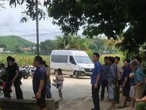 Hai vợ chồng tử vong nghi do điện giật khi lau dọn bể cá cảnh