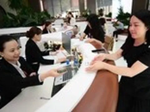 Báo chí, từ cầu nối thông tin đến động lực thúc đẩy tăng trưởng hai con số