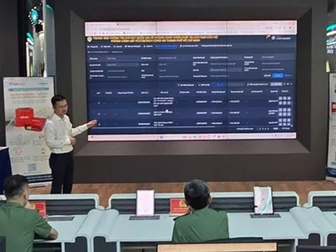 Công an TP.HCM ra mắt trung tâm thông tin chỉ huy, tiếp nhận báo cháy trong 'thời gian vàng' 5 phút
