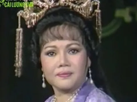 Xem Ngọc Giàu diễn vai Thượng Dương hoàng hậu, khán giả trầm trồ