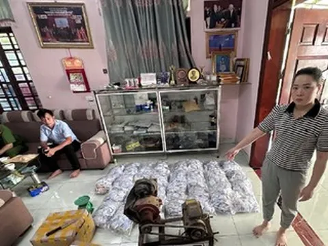 Hà Nội: Khởi tố 2 đối tượng trộn Paracetamol vào thuốc Đông y, nổ chữa bách bệnh