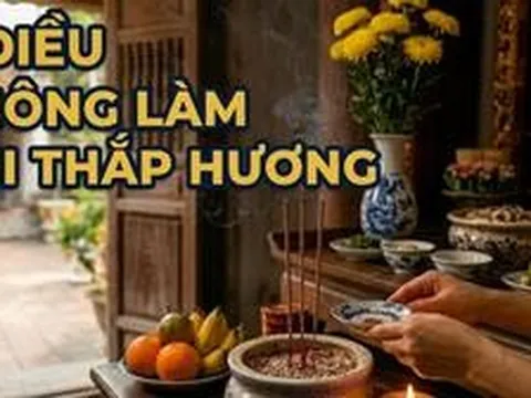 3 điều không làm khi thắp hương buổi sáng