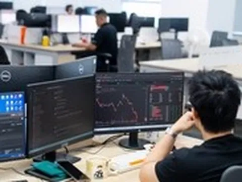 Chứng khoán 7-8: VN-Index bước vào nhịp tích lũy, ưu tiên giữ tiền hay cổ phiếu?