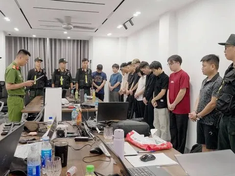 Khởi tố 14 đối tượng trong đường dây mạo danh lương y, thu lợi hơn 120 tỷ đồng