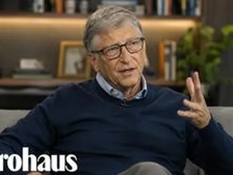 Bill Gates cay đắng thừa nhận sai lầm lớn nhất cuộc đời
