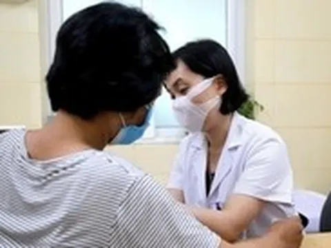 Bộ Y tế hướng dẫn khám sàng lọc ung thư vú ngay tại trạm y tế: Ai cần tầm soát?