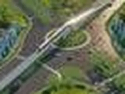 Chuyến tàu thi công thần tốc trên đảo nổi tiếng: Đi hơn 17km qua “mọi miền Việt Nam” chỉ mất 20 phút