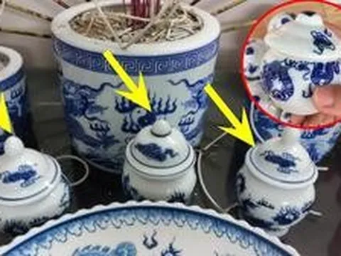 Vì sao nhiều gia đình có hũ muối, gạo trên bàn thờ?