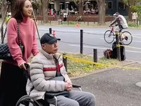 Vợ NSND Công Lý: "Lấy anh Lý, tôi bị mắng là đồ bất hiếu làm khổ bố mẹ"