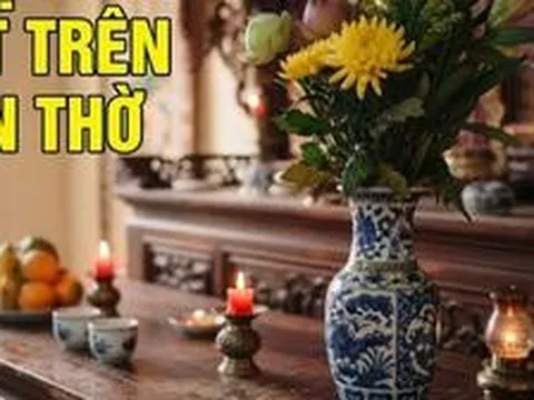 5 vật không tuỳ tiện đặt trên bàn thờ