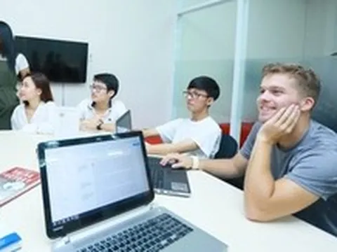 Thêm nhiều trường công bố điểm chuẩn sáng 10-8, ngành luật tiếp tục hot