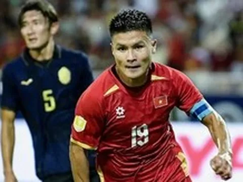 Quang Hải bị chê, Thành Chung lên tiếng bảo vệ