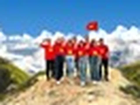 Không phải Sa Pa, 'thiên đường săn mây' Việt Nam lần đầu được thế giới gọi tên: Sánh vai Nhật Bản