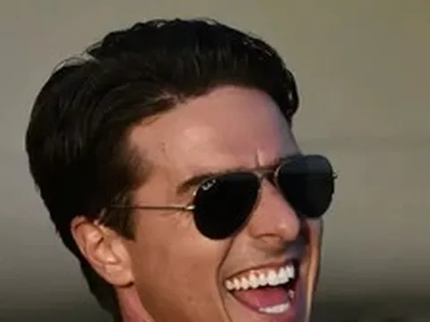 Người đàn ông giống y hệt Tom Cruise