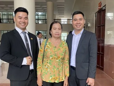 Mẹ và vợ cố diễn viên Đức Tiến kết thúc tranh chấp tài sản thừa kế