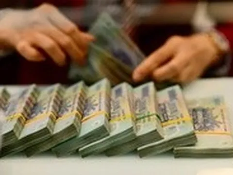 Lợi nhuận doanh nghiệp trên sàn tăng gần 50%, nhóm nào đang kéo cả thị trường?