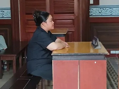 Tin cô gái nhà hàng xóm 'chạy' án tử cho con trai, người cha mất 750 triệu đồng