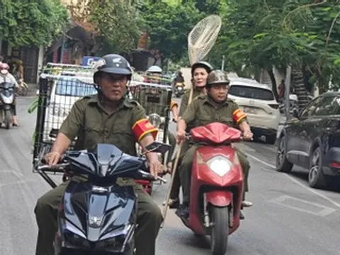 Tổ bắt chó thả rông ở Hà Nội liên tục đổi giờ tuần tra để xử lý vi phạm