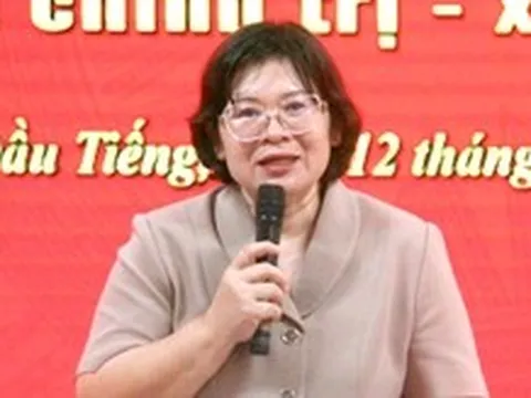 Phó bí thư Thành ủy TP.HCM Văn Thị Bạch Tuyết làm việc với Công ty Cao su Dầu Tiếng