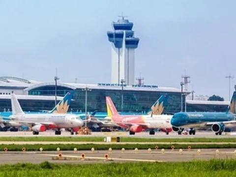Lý giải sự cố khiến Tân Sơn Nhất 2 lần dừng cất, hạ cánh, máy bay vòng 40 phút